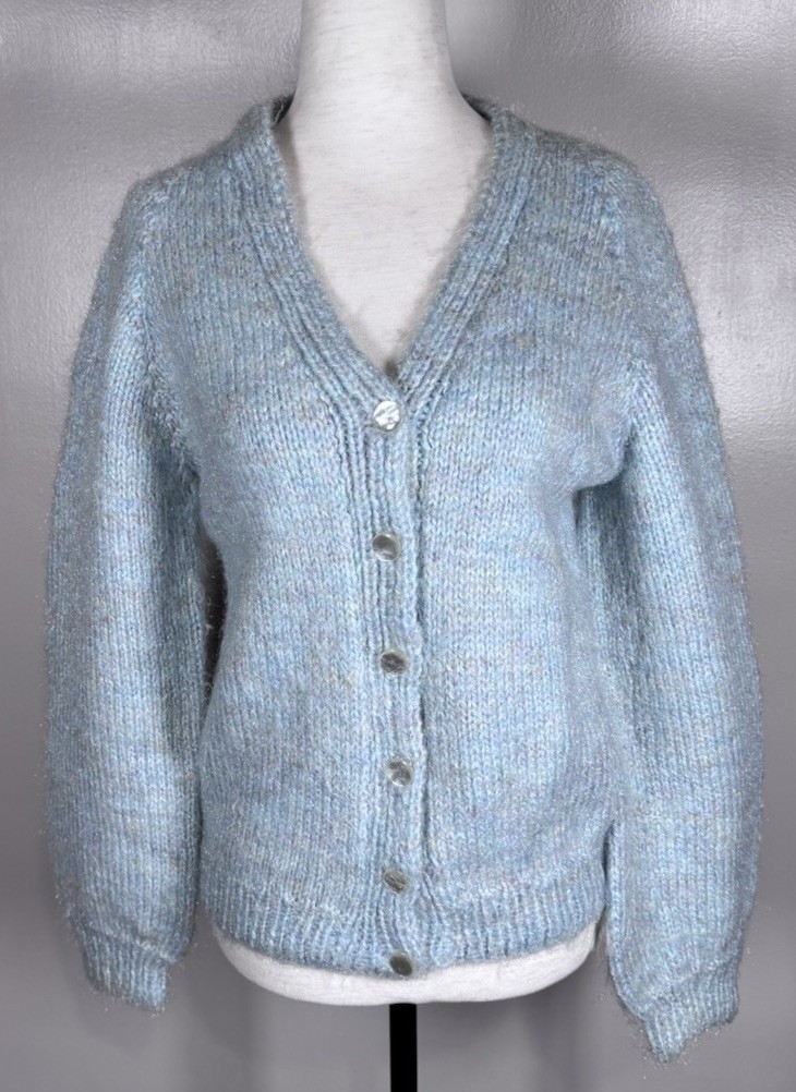 Vintage Hand Knit Hand Made Blue Fuzzy Acrylic Cozy Cardigan Sweater Approx Sz M