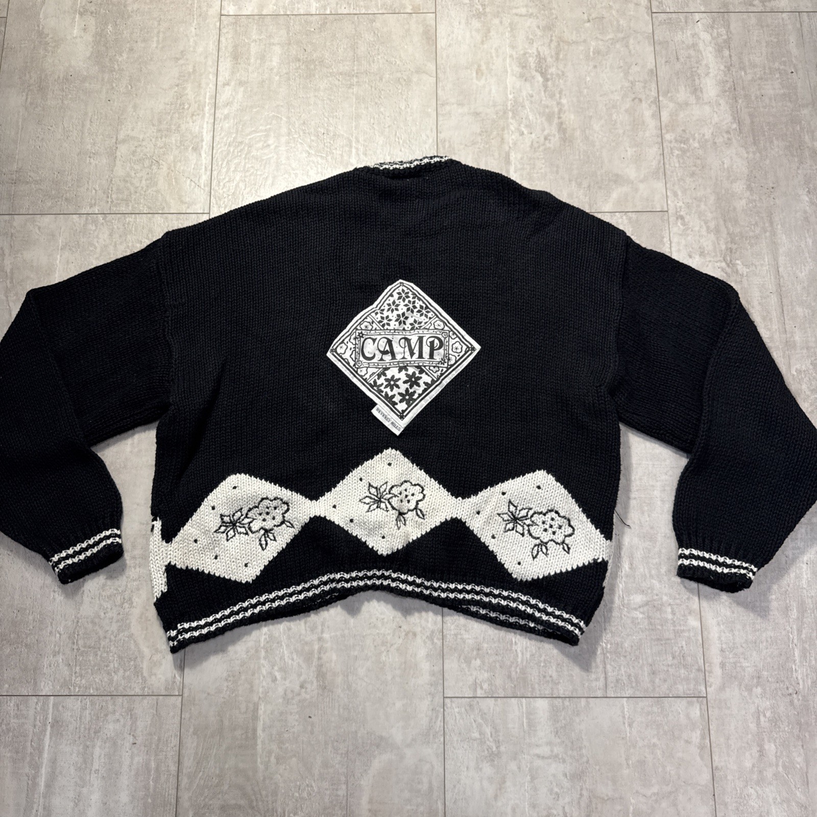 Vintage 1980&rsquo;s CAMP BEVERLY HILLS Chunky KNIT Cardigan Sweater LARGE Retro