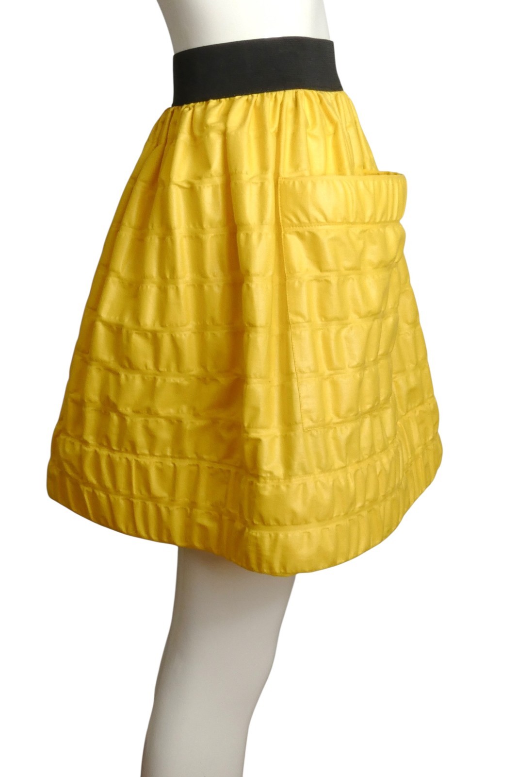 PIERRE CARDIN- 1996 Yellow Seersucker Skirt SIze 6