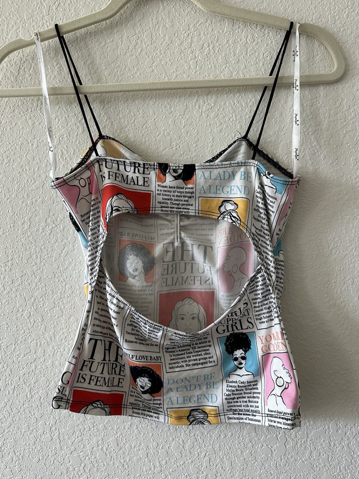 Vintage Early 2000’s Papaya The Future Is Female Sz M Tank Top Bratz Y2K NYC