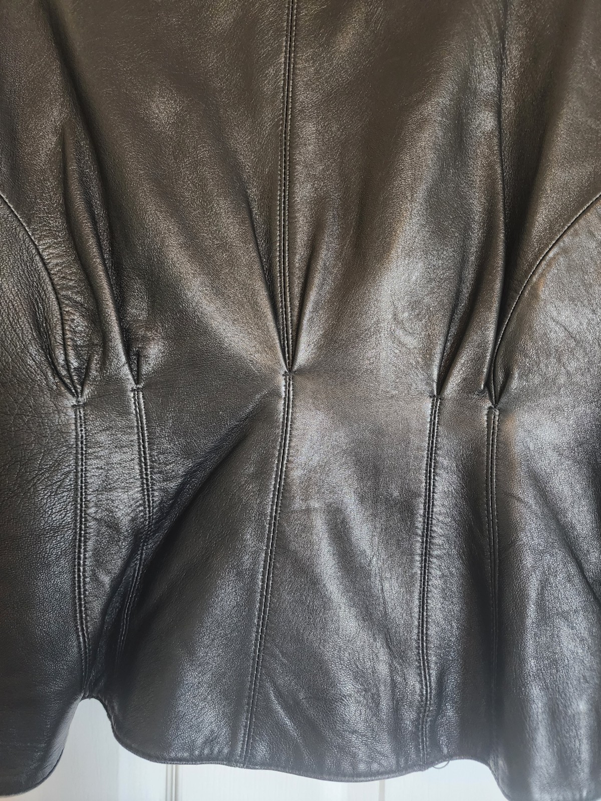 VTG 🔥Wilsons 100% Leather Jacket – 90&rsquo;s Retro Moto Y2K Grunge streetwear Biker