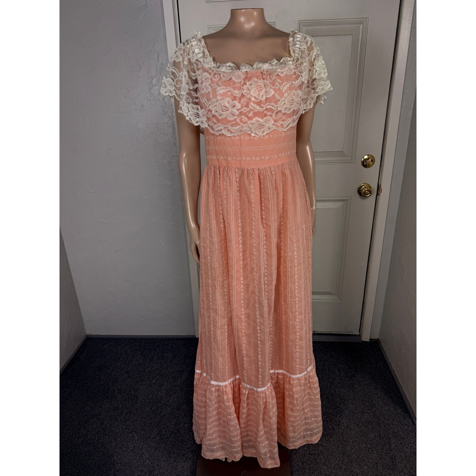 Vintage 70&rsquo;s Handmade Women&rsquo;s Dress Prairie Floral Cotton Lace Bridesmaid N10