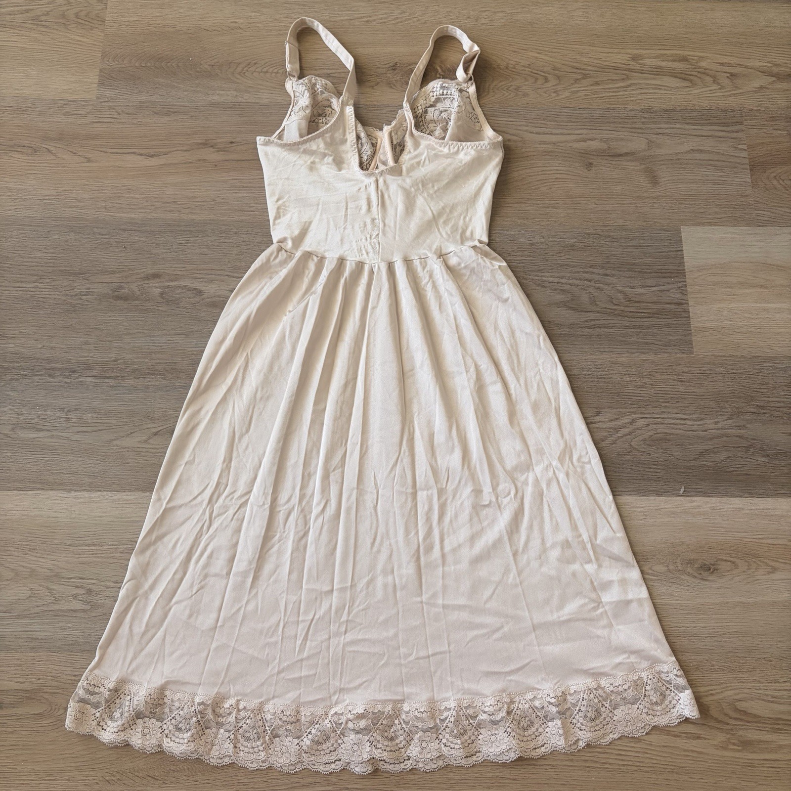 Vintage Vassarette Full Slip With Underwire Bra Nightgown Size 36 D Lace Cream