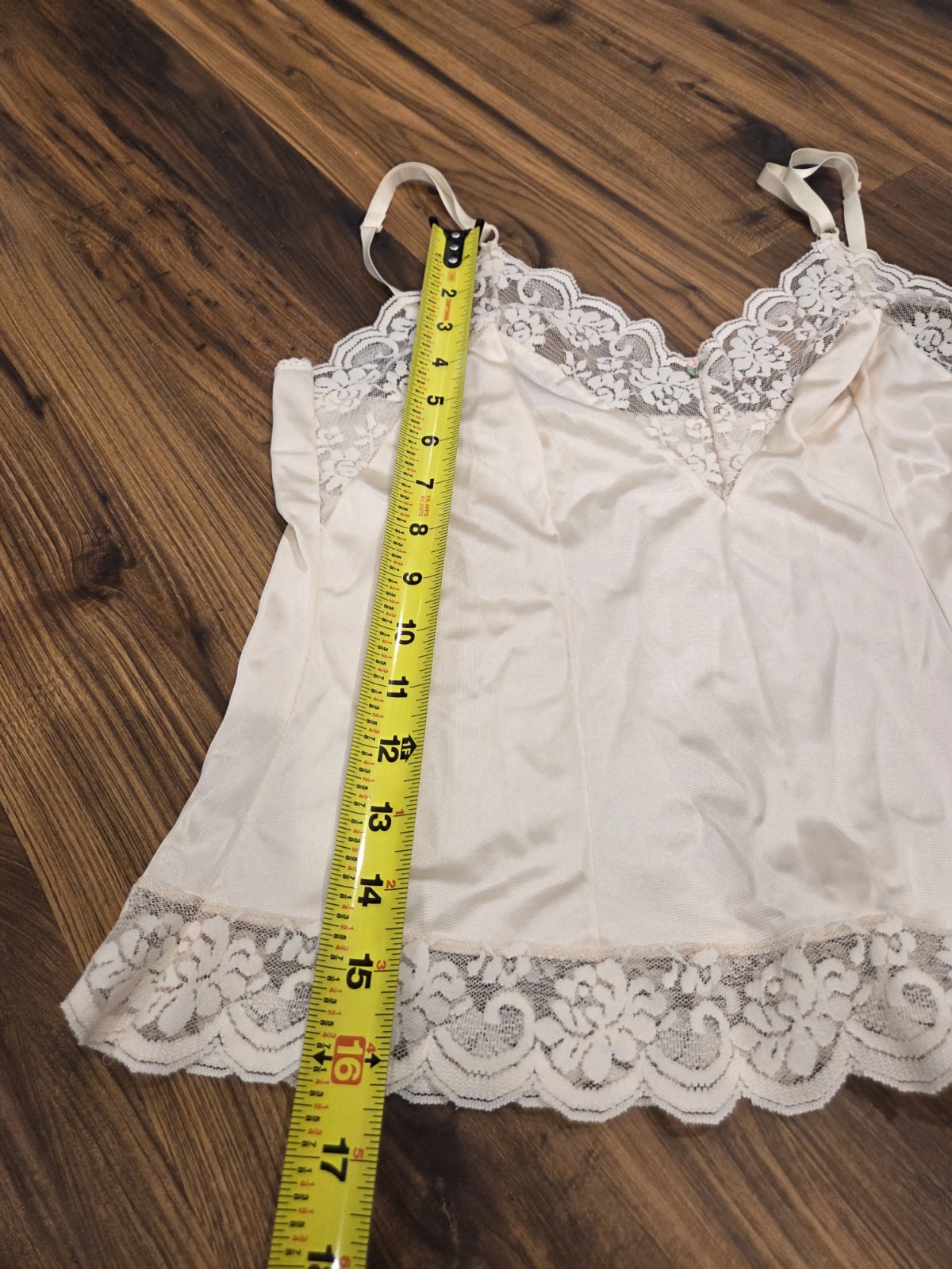 Vtg Maidenform Chantilly Cami Cream Satin Lace Tank Sz 36 ILGWU Coquette Bride