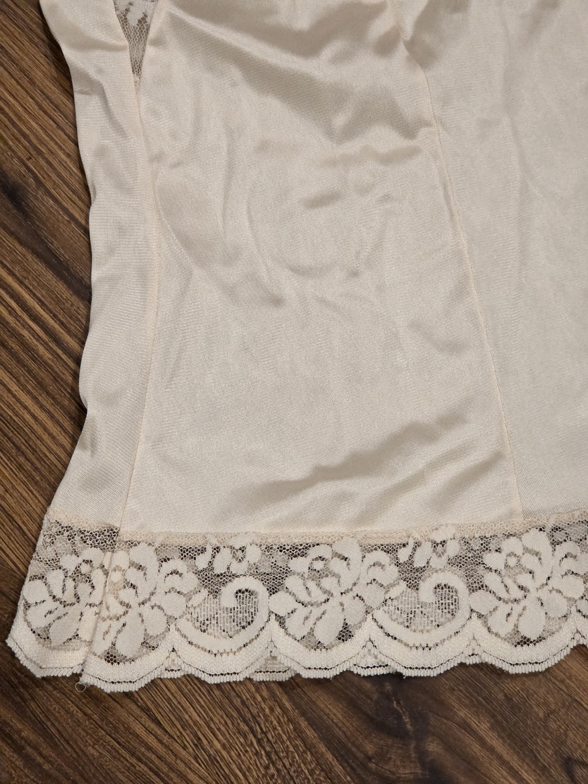 Vtg Maidenform Chantilly Cami Cream Satin Lace Tank Sz 36 ILGWU Coquette Bride