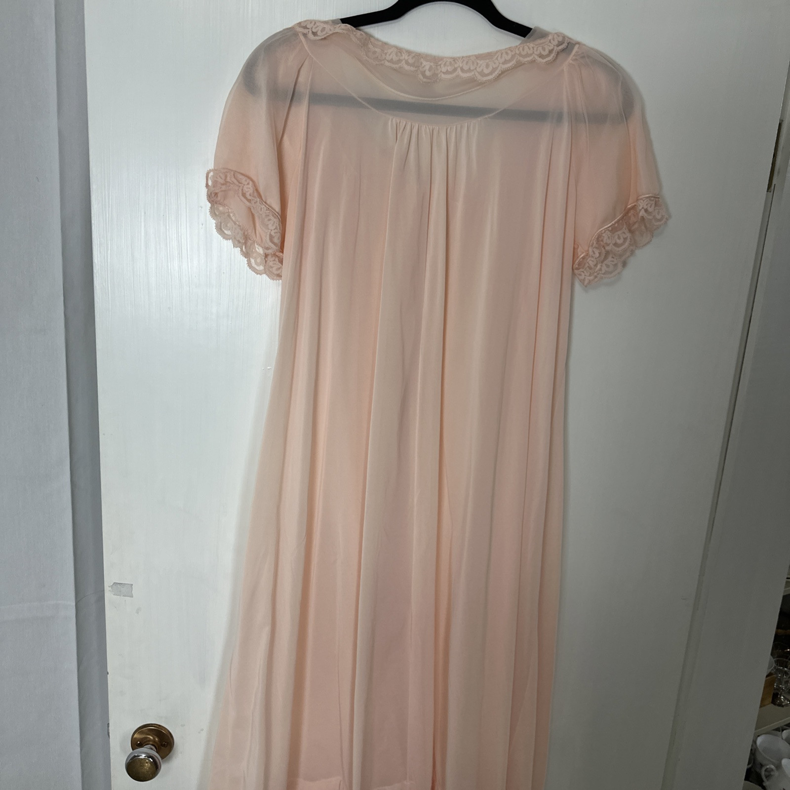 VINTAGE GOSSARD ARTEMIS Peach SIZE MEDIUM ROBE STYLE Sexy #7040