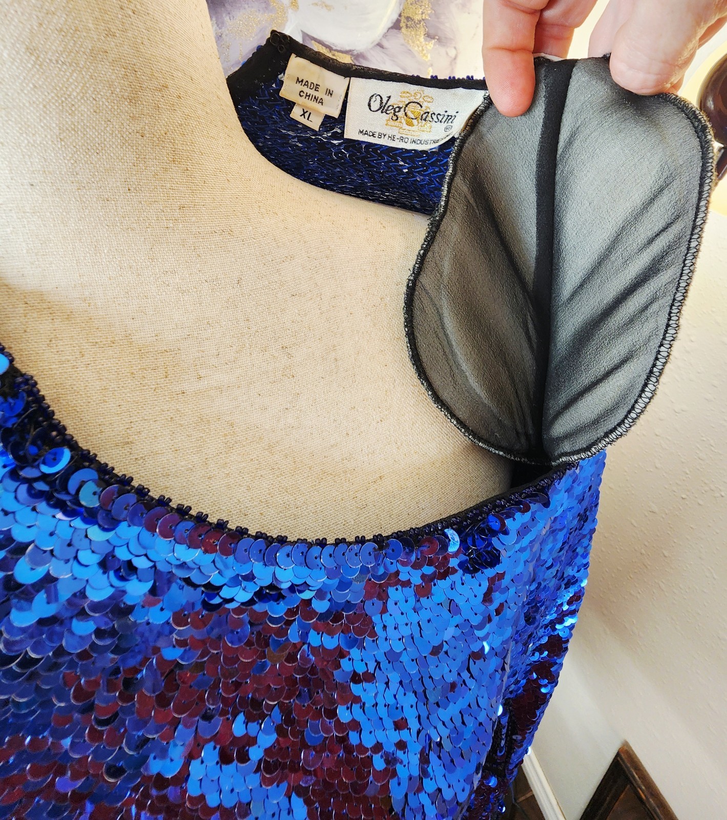 Vintage Oleg Cassini Black Tie Blue Sequin Flame Top XL Silk Beaded Trophy…