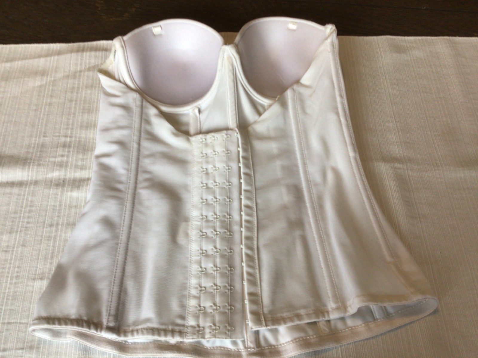 Bridal Corset Bra Strapless White Size 34B For fittings-Never Worn-Slight Wear