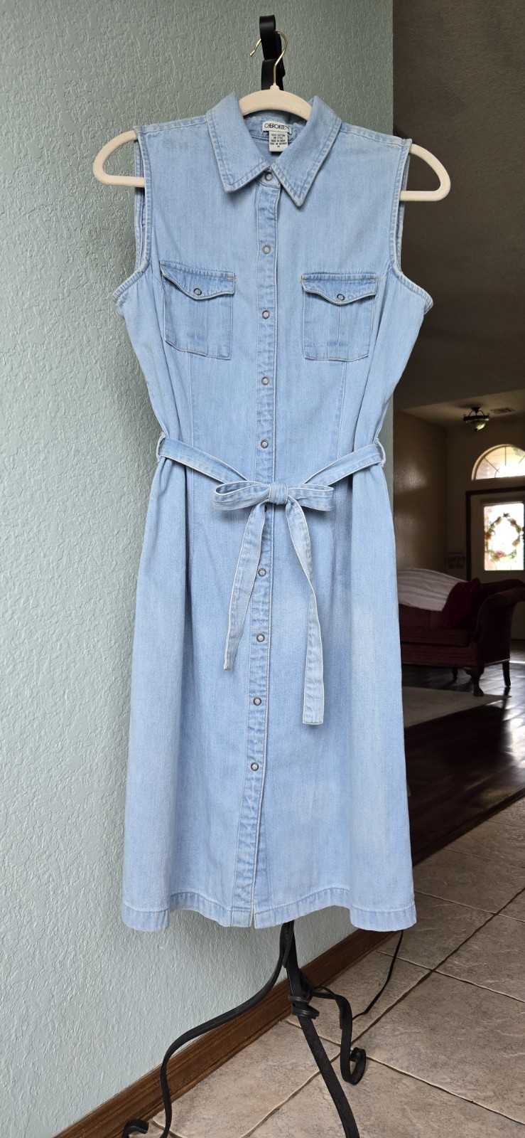 VTG Cherokee Brand Dress~Size M~Denim~Sleeveless~Snap Button~Farm Life~Prarie