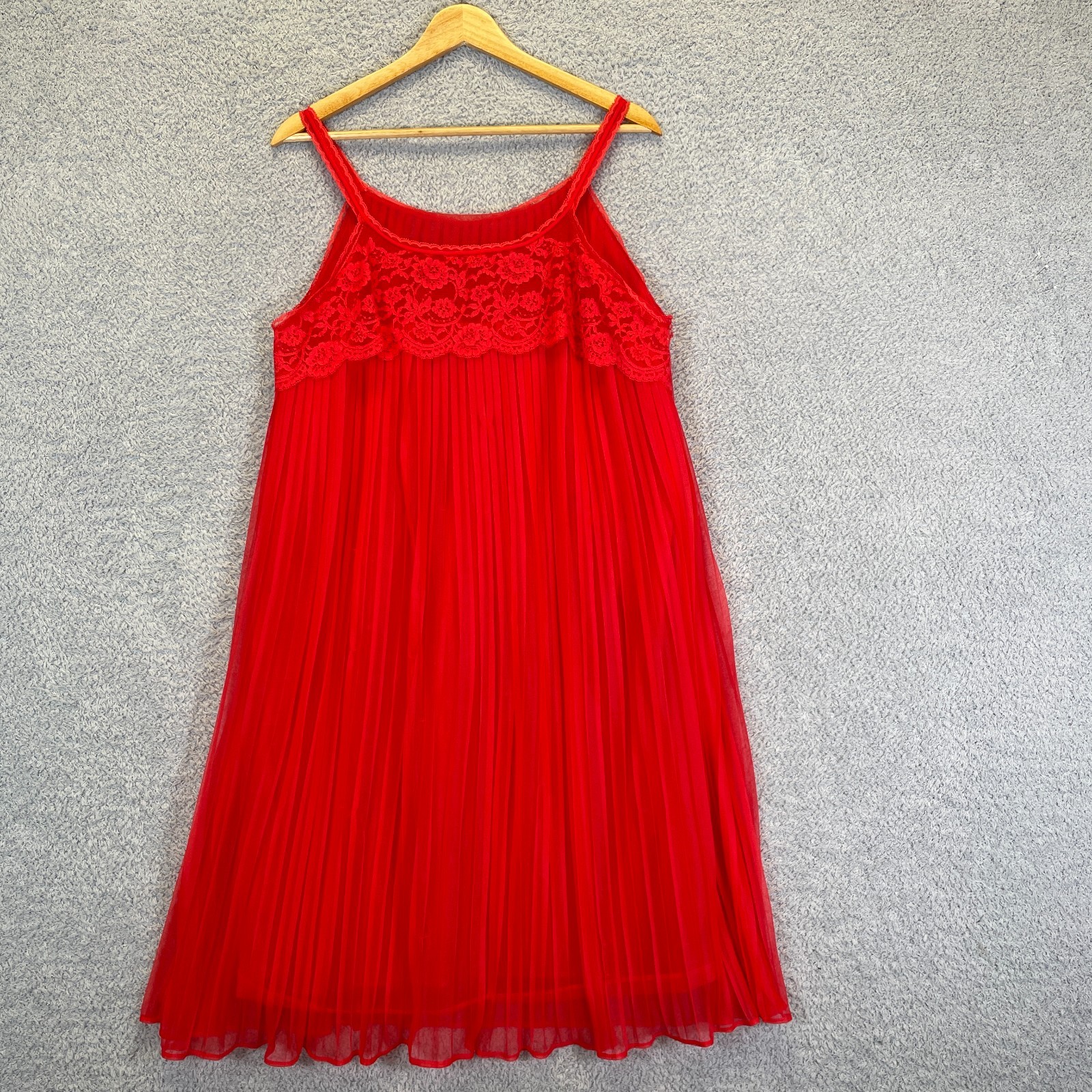 Vintage Sears Charmode Babydoll Pleated Lace Peignoir Robe Nightgown Set Medium