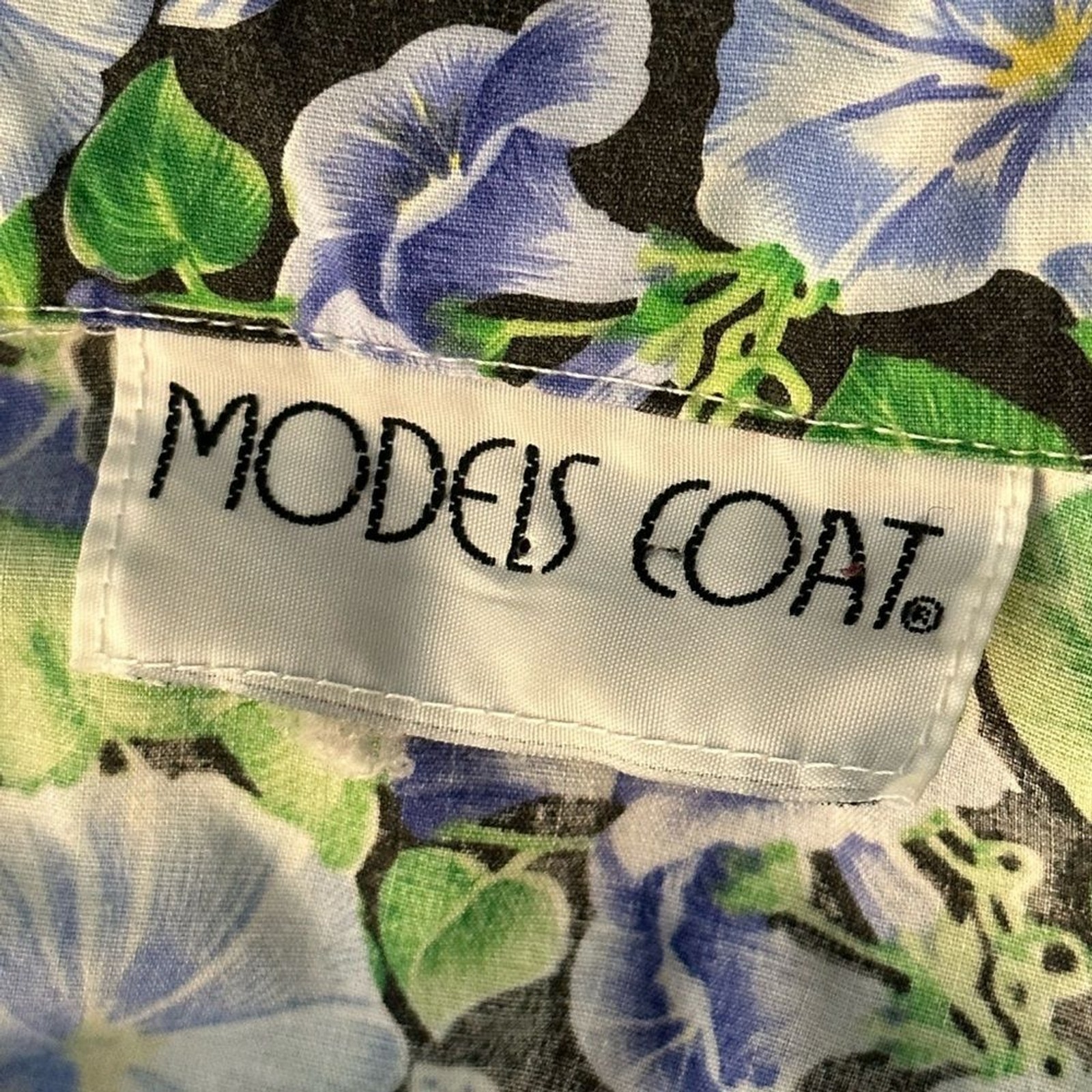 Vintage 70s Models Coat Floral Peter Pan Collar House Coat Grannycore Dress XL