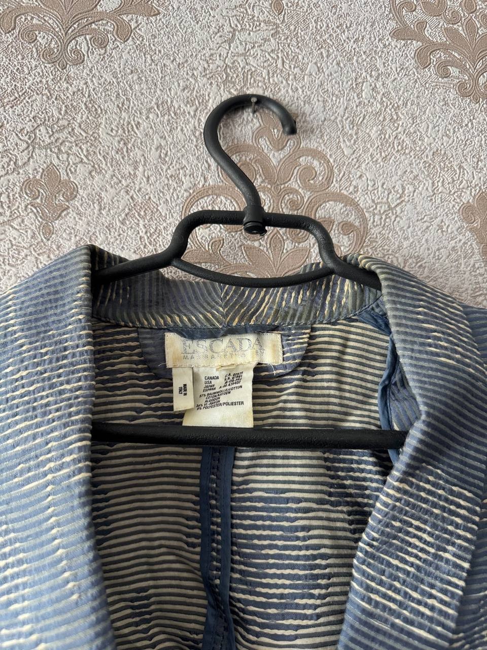 ESCADA Margaretha Ley Vintage Metallic Gold Striped Blazer Jacket Size 38 Italy