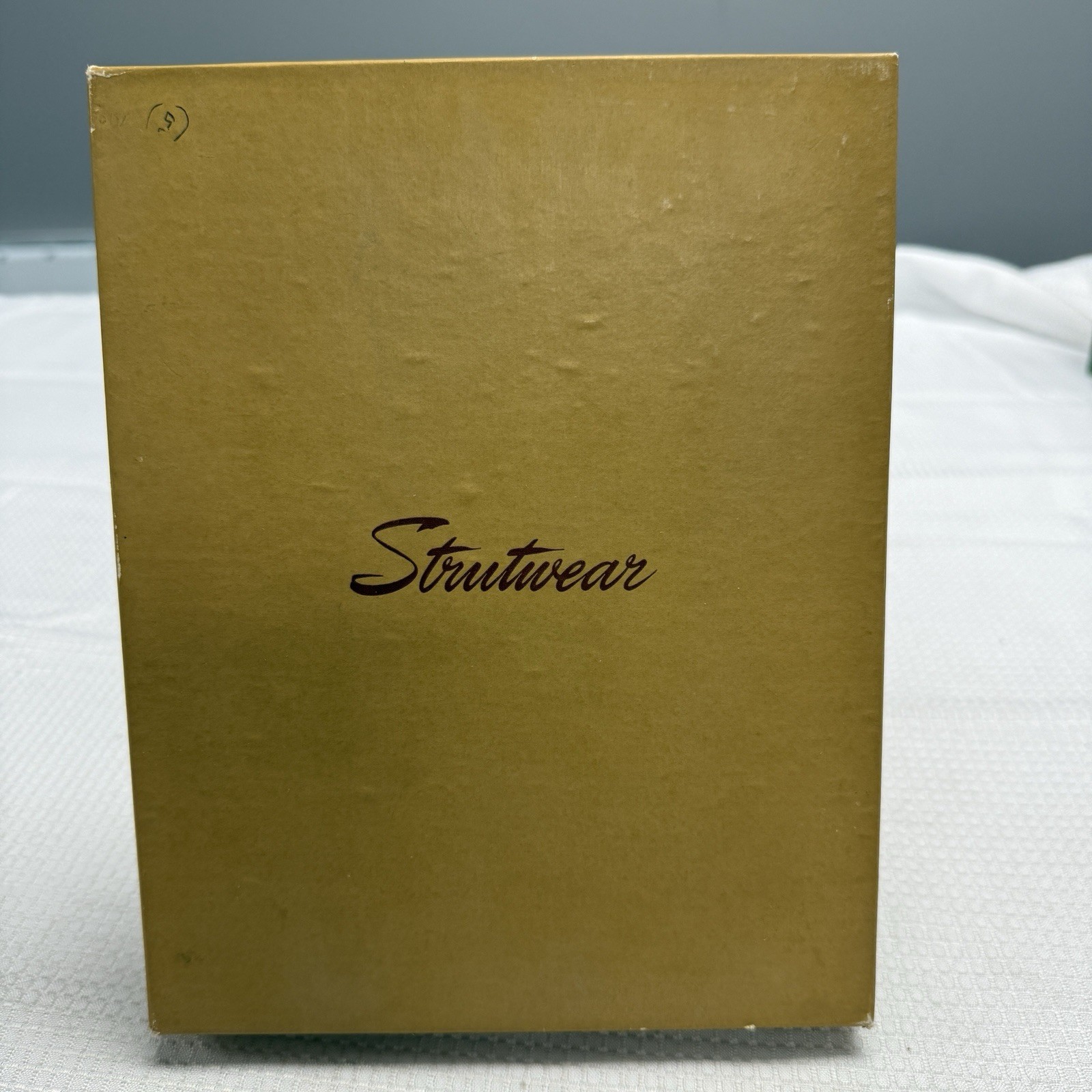 6 Vtg 50s Strutwear +467 Med Subtle Beige 8.5 Nylon Stockings Seams New 1 Box