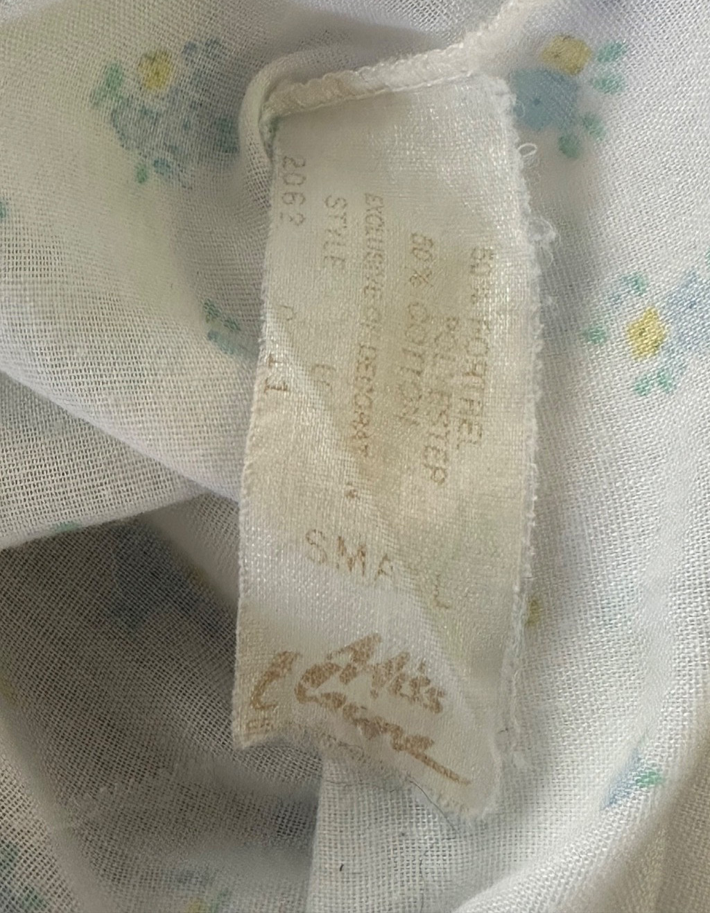 Miss Elaine Union Made Nightie VTG small Armpit To Armpit 21.5” Length 38.5”