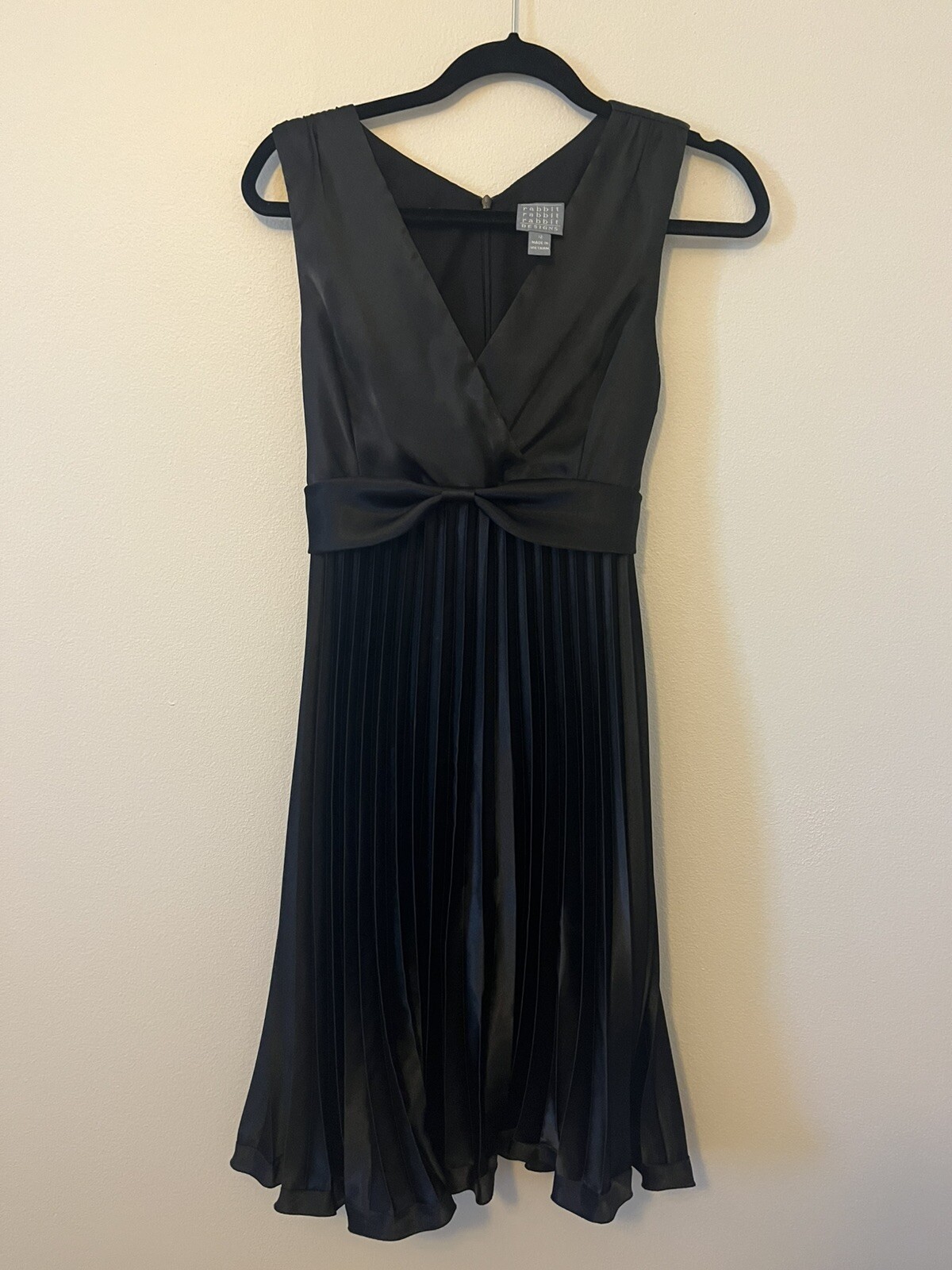 Vintage 90’s Rabbit Rabbit Rabbit Design Black Pleated Sexy Lined Dress Size 12