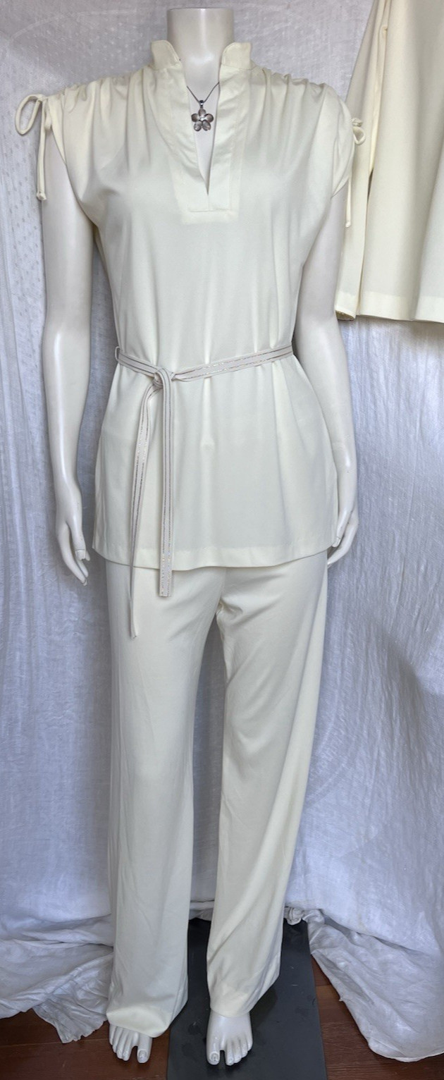 Vintage 70s Pants and Tops 3 Piece Set Ivory Gold Resort Glamour Asian Chic 8