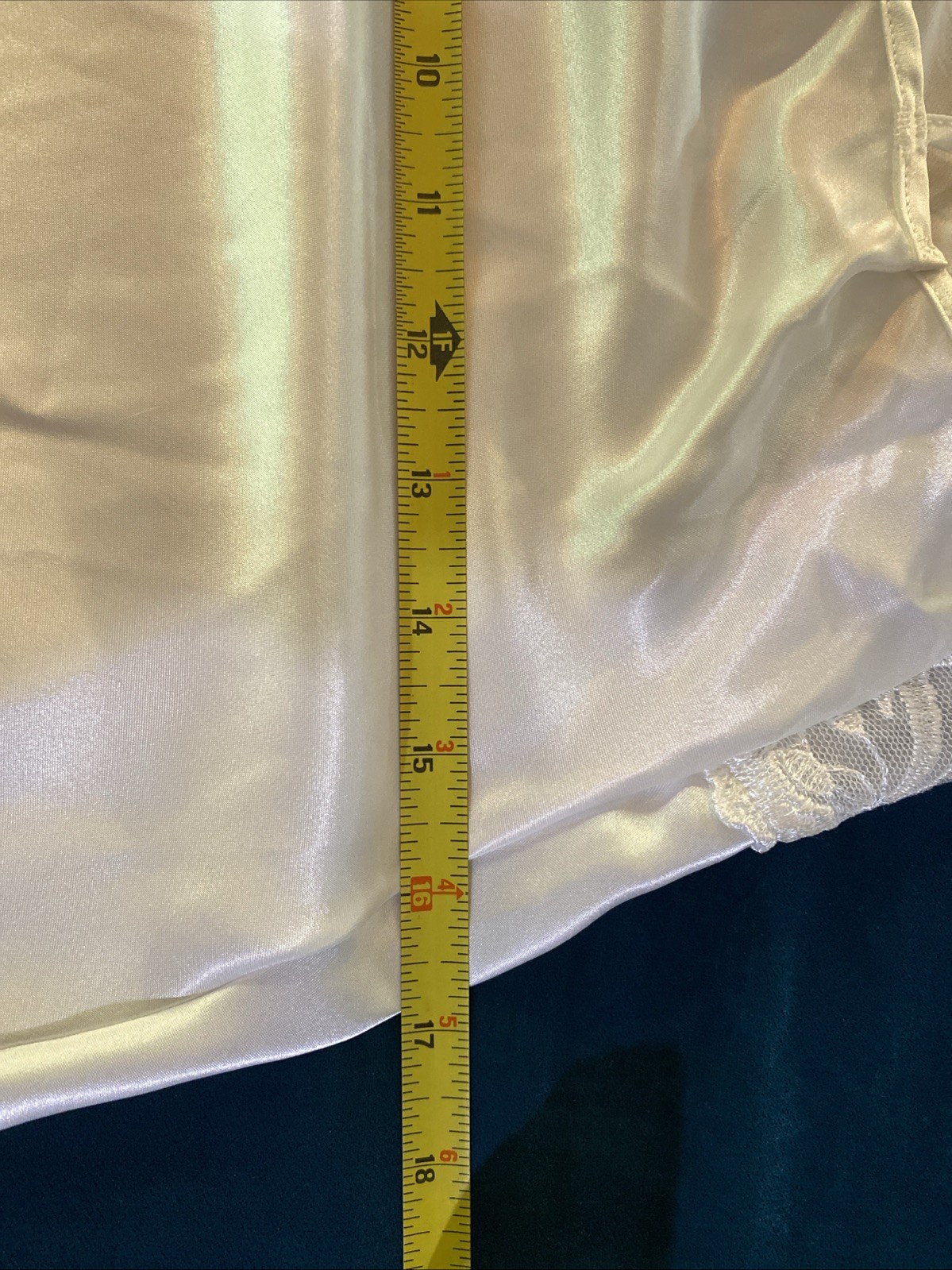 Vintage Val Mode Size S Ivory Polyester Satin With Lace