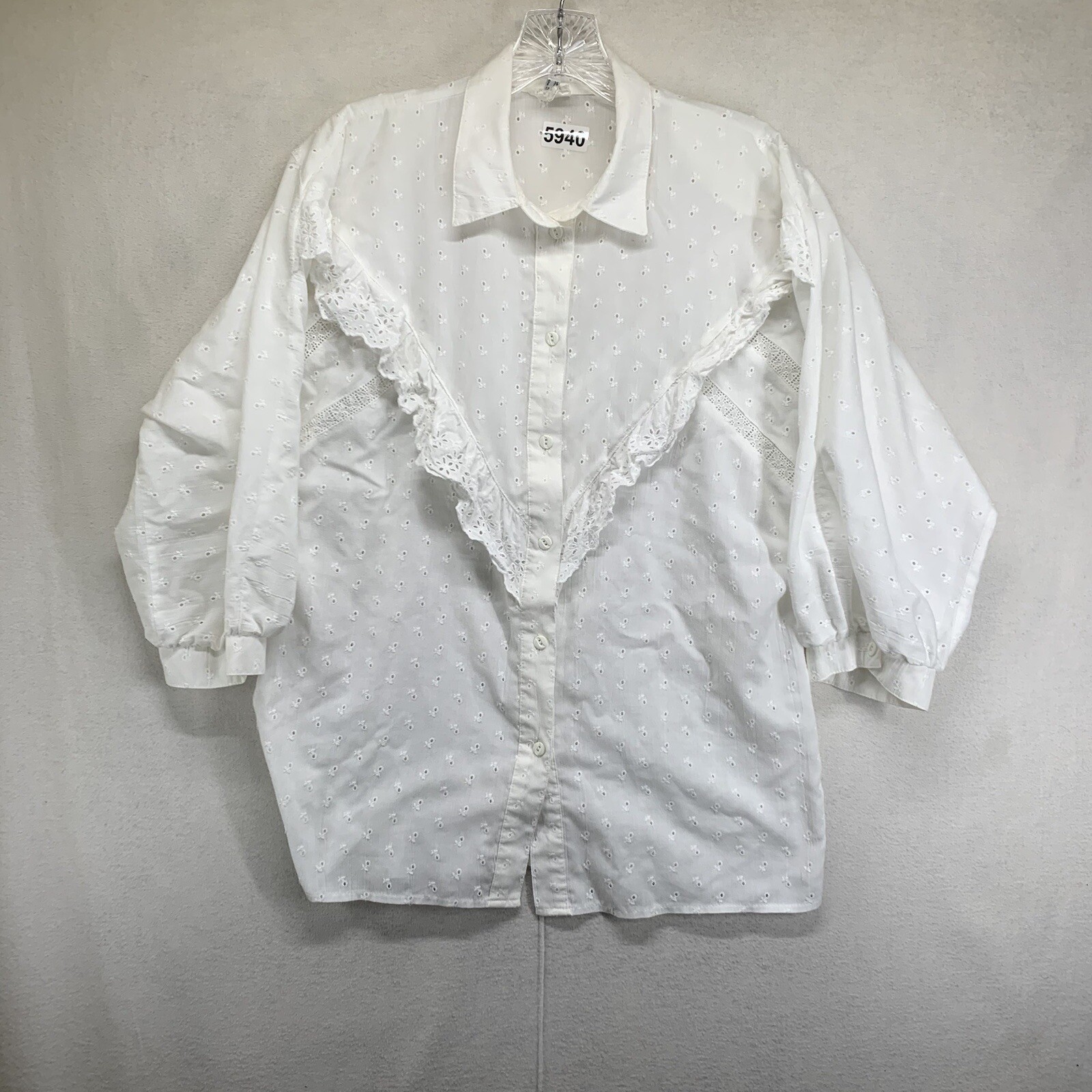 Vintage Woman’s Peasant Top Made In Germany Super Detailed Design White 41 Chest