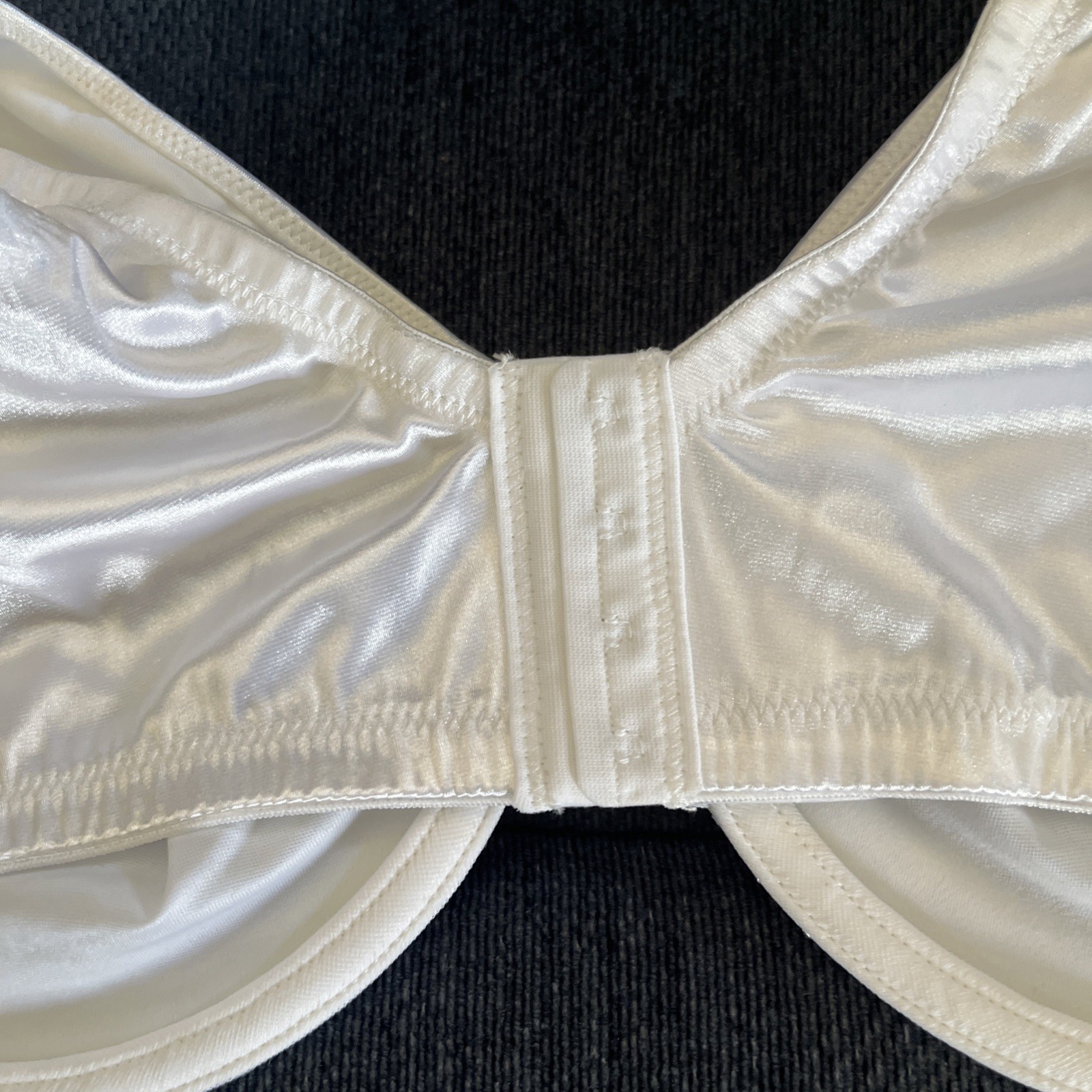 NWT Vanity Fair Full Figure Underwire Bra 42DD Diamond Fantasy