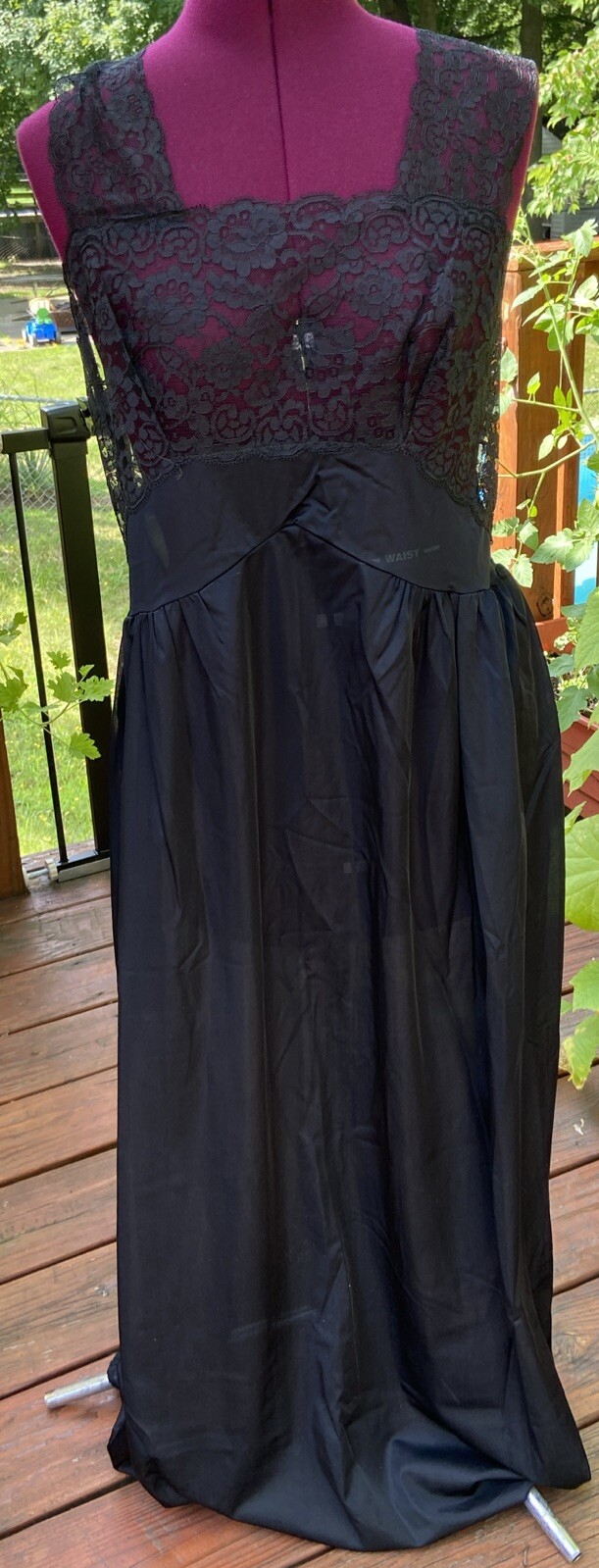 Vintage Mojud Size 40 Nightgown Gown Sheer Black Lace & Nylon NEW & Original Box