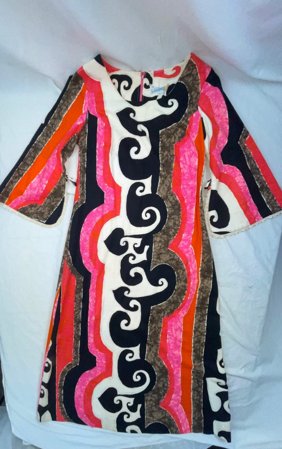 VTG 70S WOMEN CRAZY ABSTRACT PRINT BARKCLOTH HAWAIIAN CAFTAN DISCO HIPPY DRESS