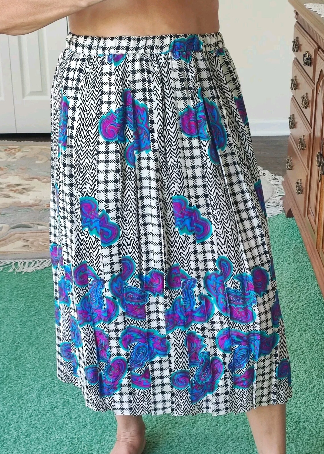 🎄🎁VTG Silk 💯 2 Piece Set Bomber Jacket & Pleated Skirt Sz 12 Check & Paisley