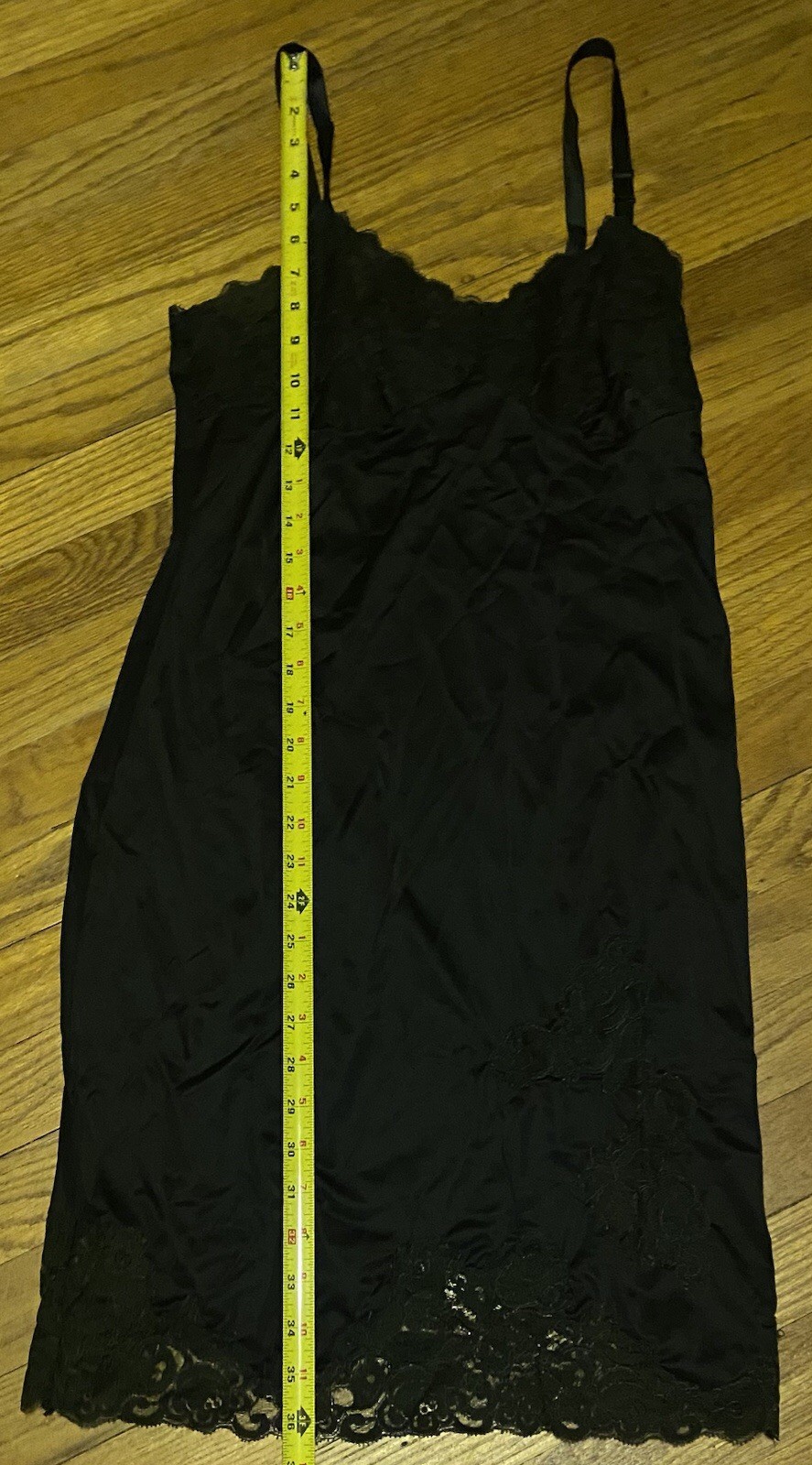 ✨Vintage 100% Nylon Women’s Full Slip Size 34 Black Lace Trimmed Made In USA✨