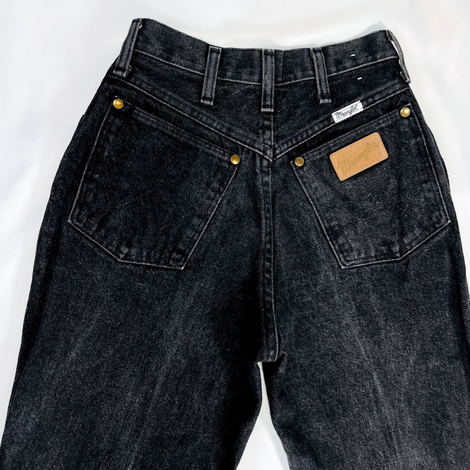 Vintage Wrangler Womens High Waist Black Denim Leather Patch Mom Jeans 5 / 25&Prime;