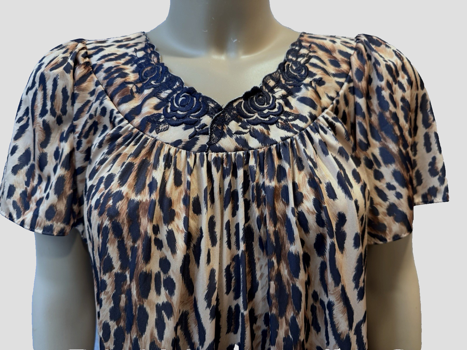 VTG Shadowline Nightgown, Animal Print, Leopard, Safari, Sz S/M w/Tags Y2K
