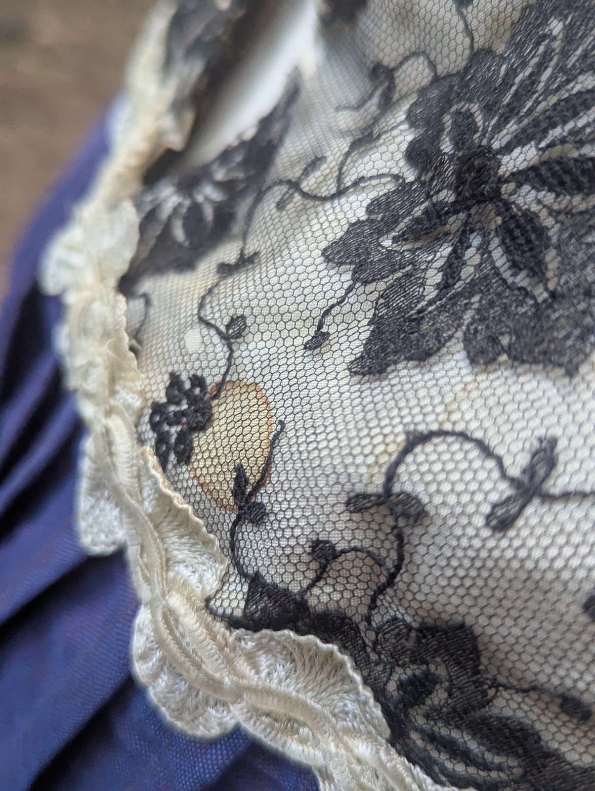 Antique Victorian Silk Bodice Purple Leg-O-Mutton Sleeves Lace Yoke Study Piece