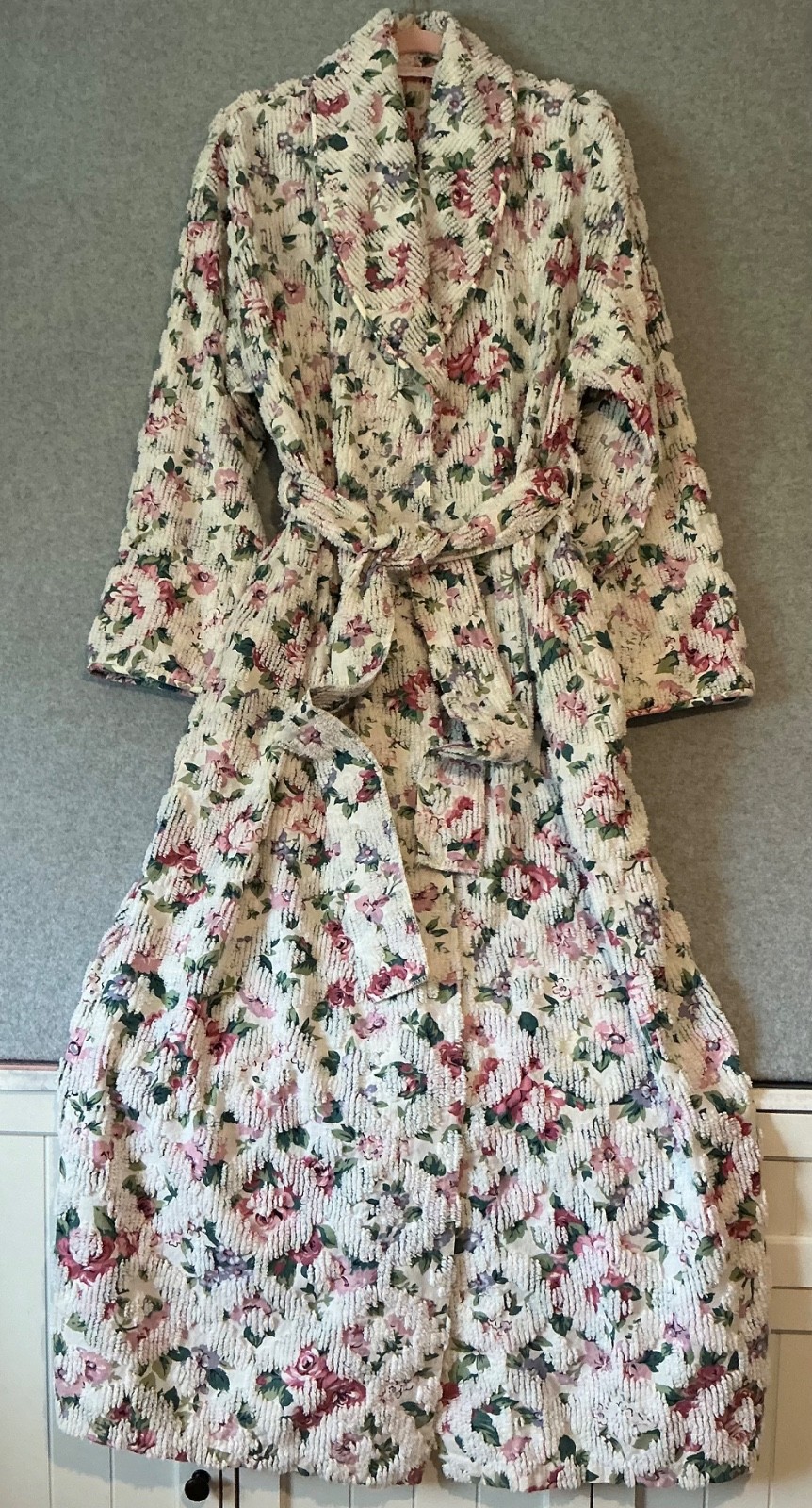 Vintage 60s Stan Herman Herbcraft Chenille Floral Belted Robe Women&rsquo;s Med/Large