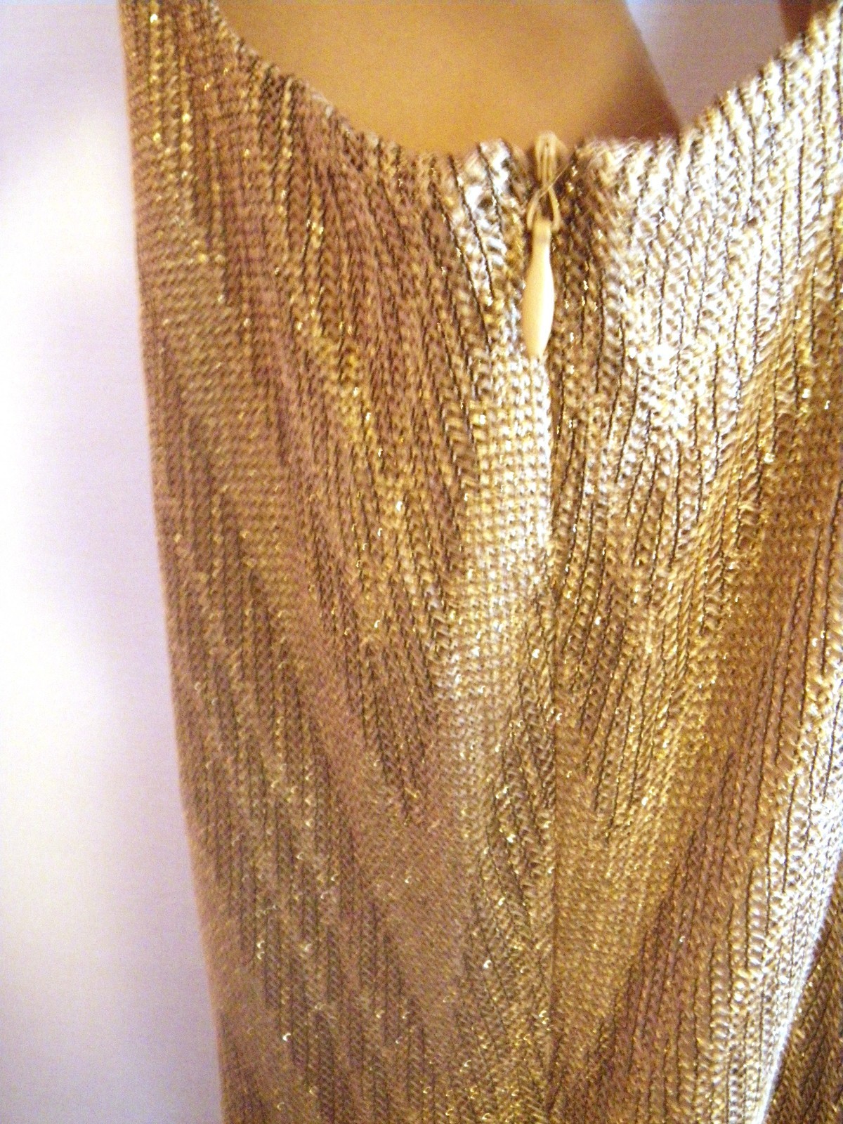 1920s Style Sleeveless Morningside Gold Knit Mesh Flapper Dress Fringe Size 12