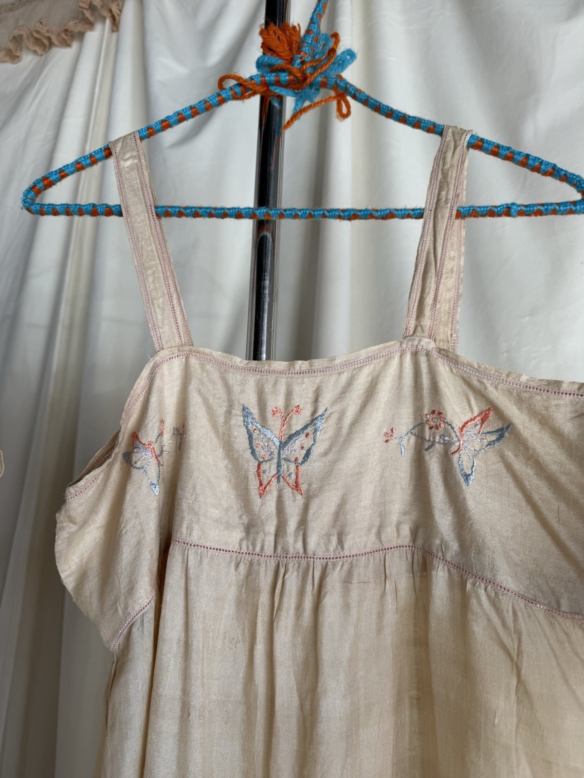 Antique 1920’s Pongee Slip Step-in Butterfly Embroidery Chemise Écru Silk Set