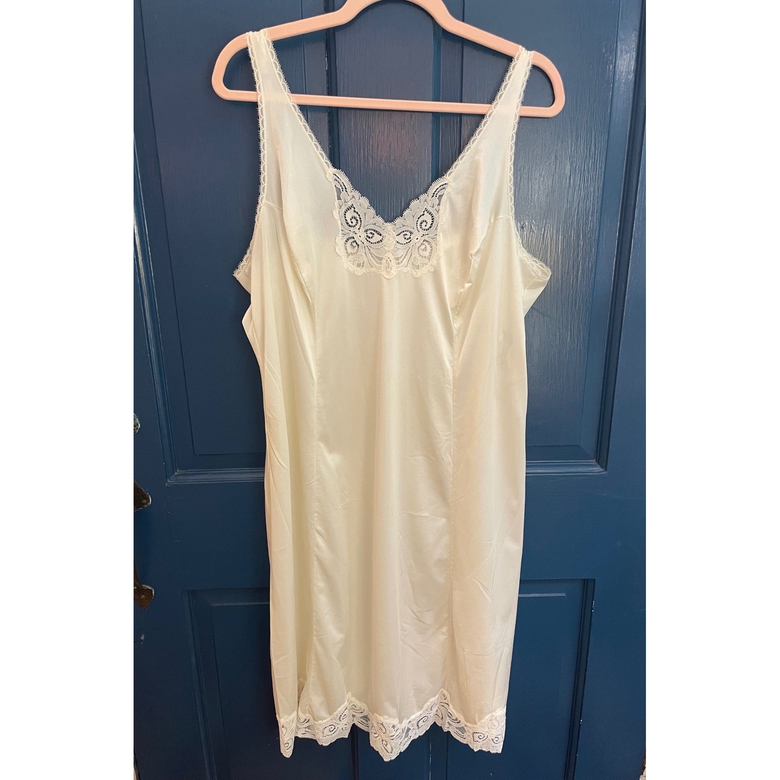 Vintage Ivory Full Slip Dress Lace Trim Bali Antron III Nylon Size 44 XL