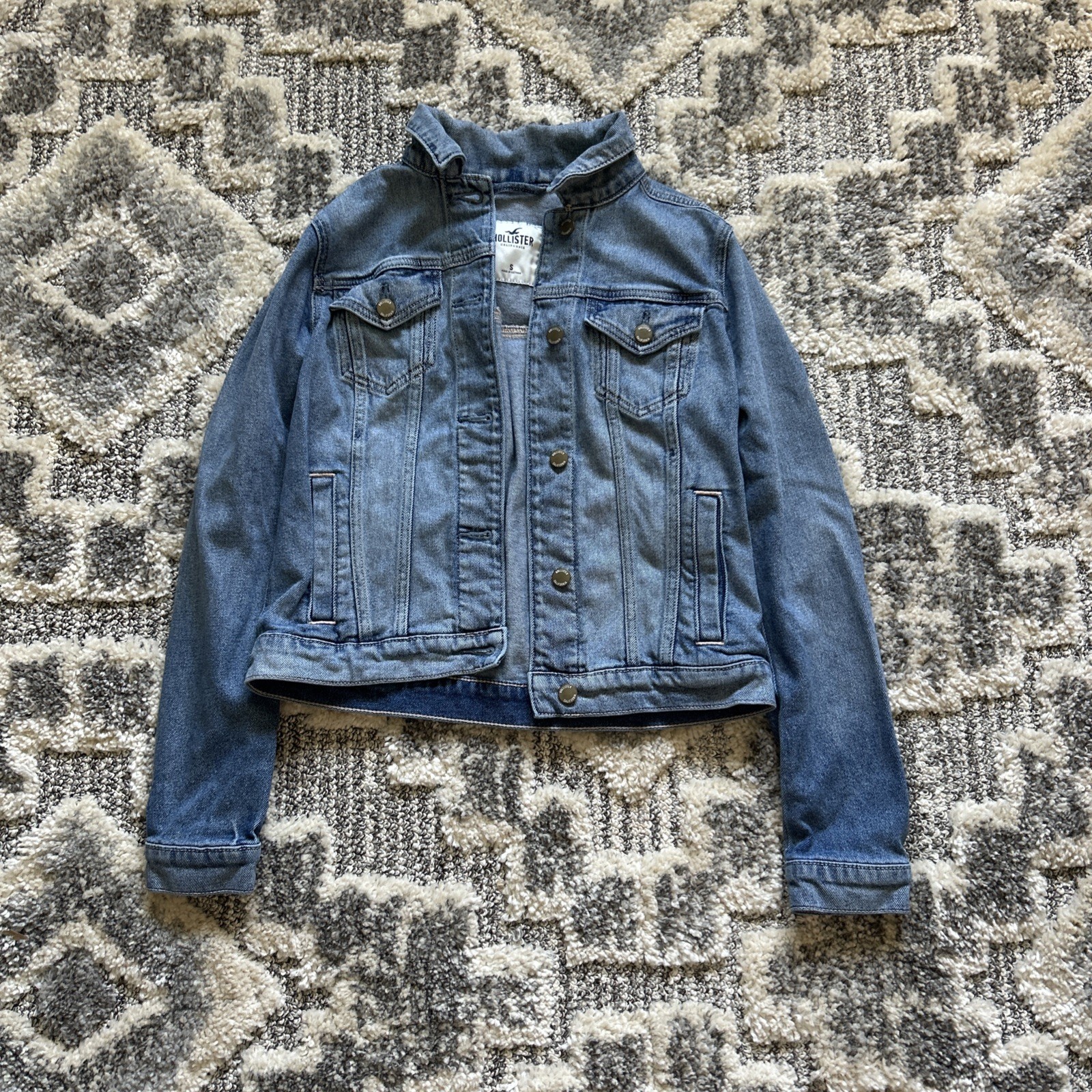 Vintage Hollister Co. Womens Jean Jacket 100% Cotton Blue Denim Distressed Small
