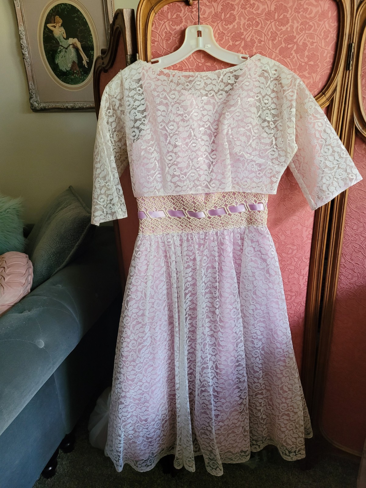 Vintage 1950s Lavender w Lace Prom Party Dress