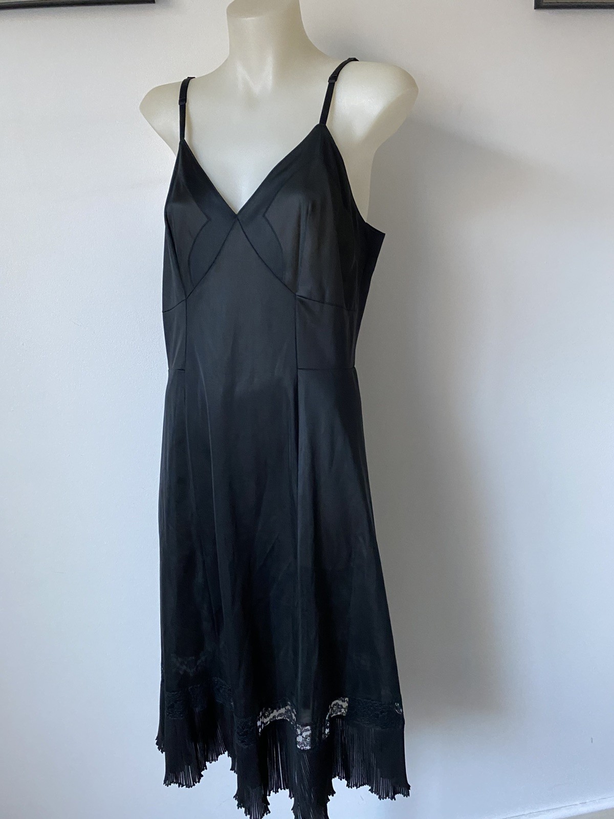 60,s LUCAS Vanity FAIR Black Slip / Petti 36 :38”bust