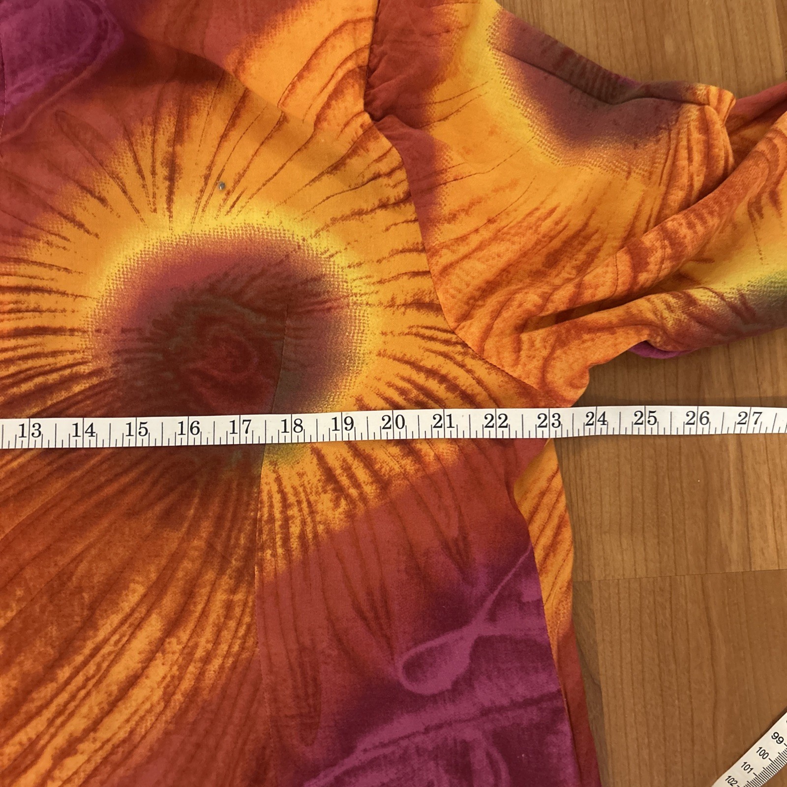 1980’s Homemade Psychedelic Sunburst Caftan Hippie Tye-dye Maxi Dress S-22-24W
