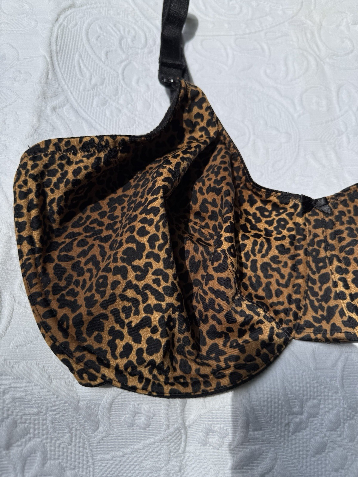Vtg Bra UW Leopard Vanity Fair Animal Unlined Wide Band Copper Black Brown 40DD