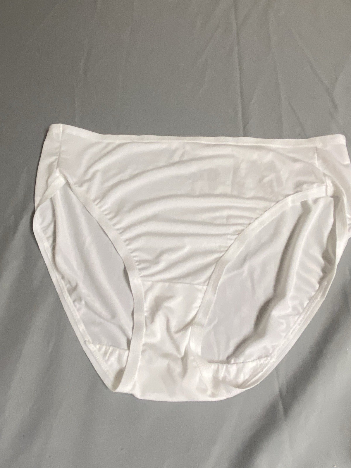 Vintage Fruit of the Loom White Panties RN 13765 Size 7 NWOT