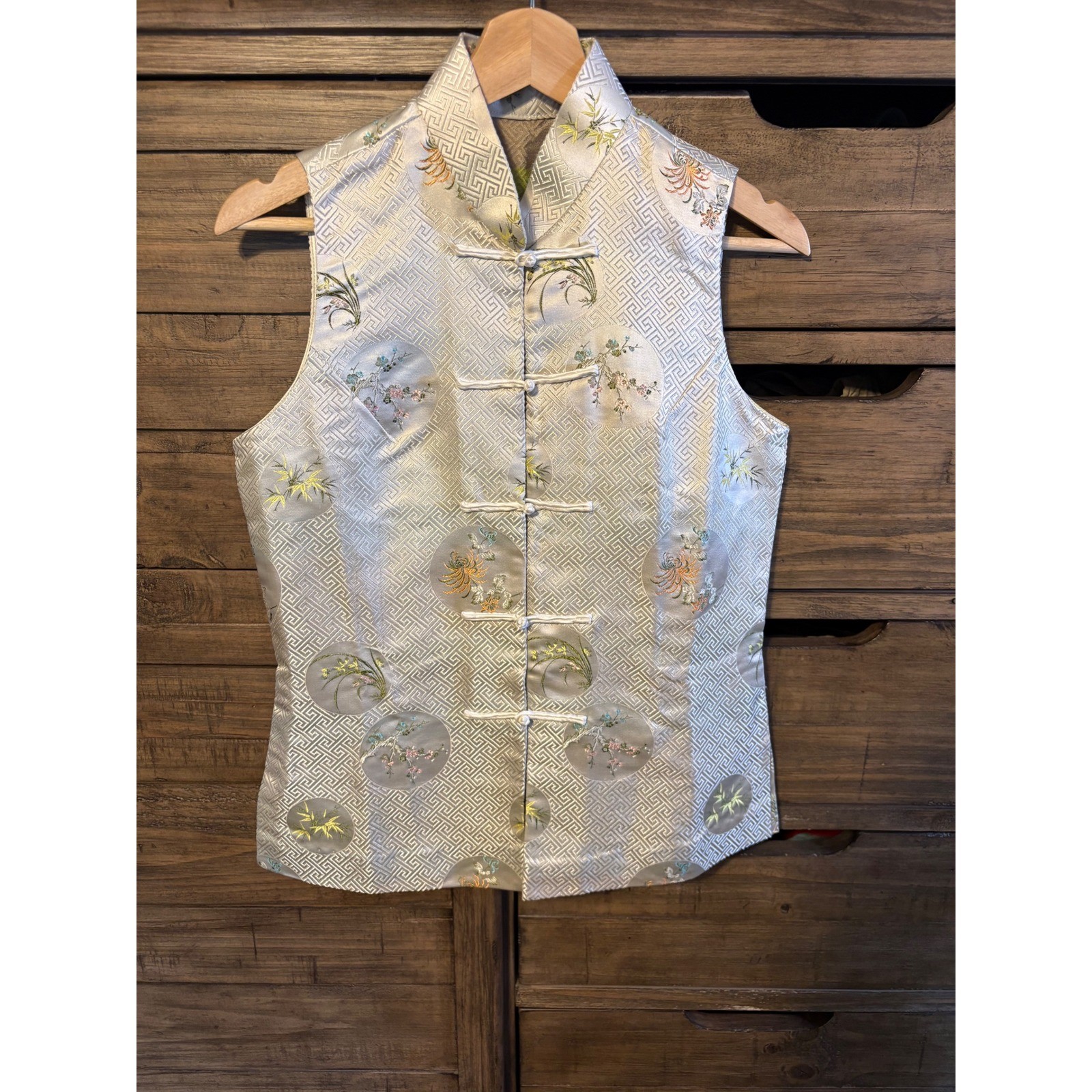 Vintage Handmade Asian Brocade Mandarin Collar Vest – Women&rsquo;s Small