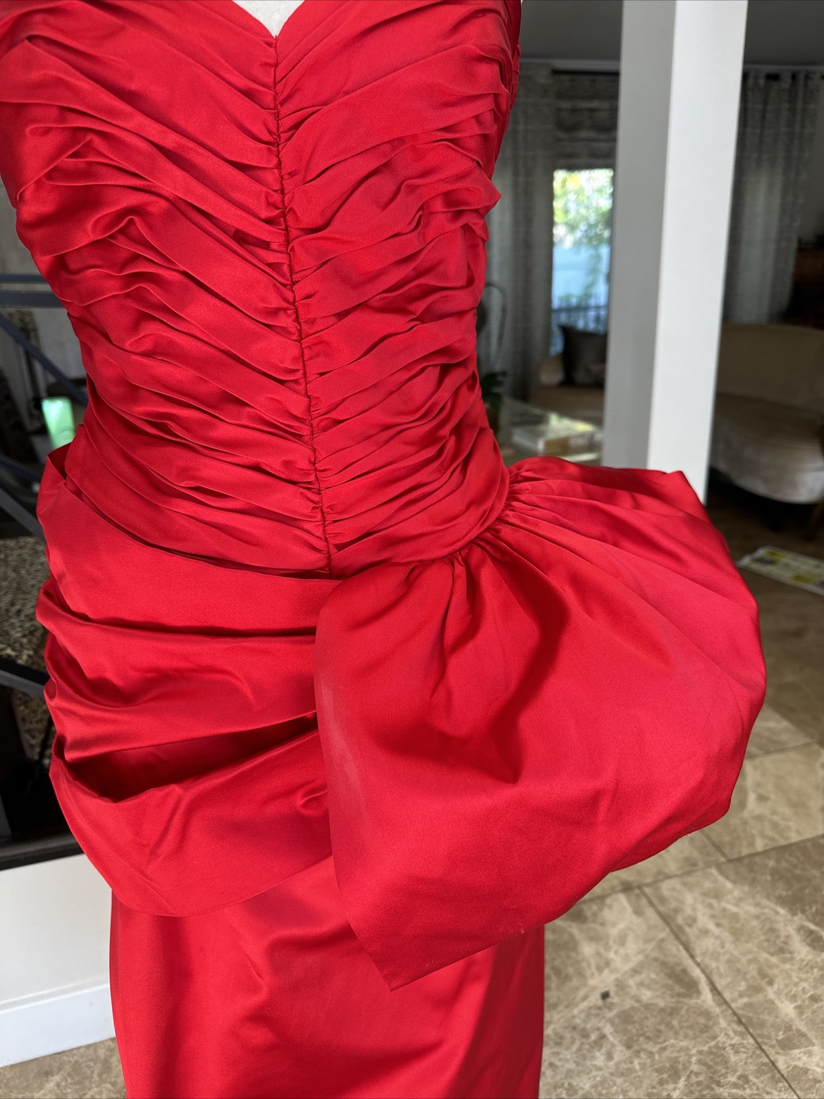 Vicky Tiel Rare Iconic 80s Red Silk Satin Boned Ruched Bustier Column Gown 4