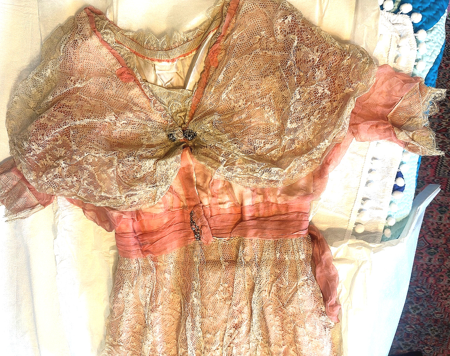 Victorian 1910-1916 Apricot Silk & Lace Tea Gown, rhinestone clips – size 0/2