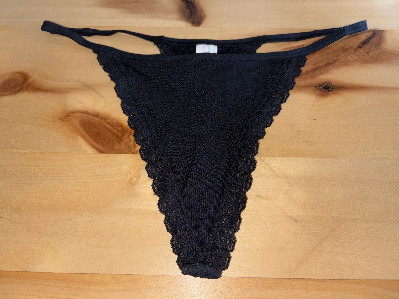 Maidenform Vintage Y2K 6 M Thong String Bikini Panty Underwear Black Nylon