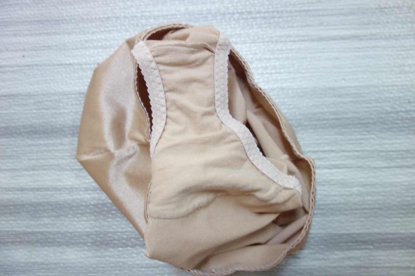 Vtg. Cupid Brief Light Support Shiny Stretch Beige Size L