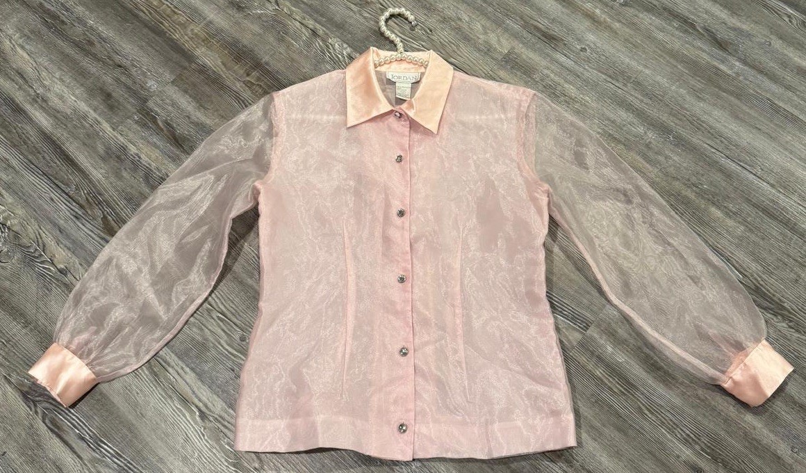 VTG Y2K JORDAN Women’s Light Pink Sheer Organza LS Satin Collar & Cuffs Blouse S