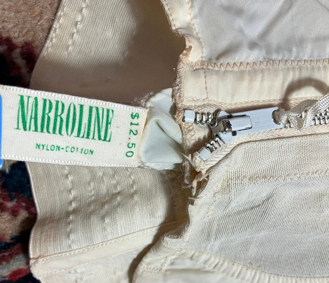 Size 28 Gossard Narroline Bottom Girdle Attached Garters Waist Shaping High 1393