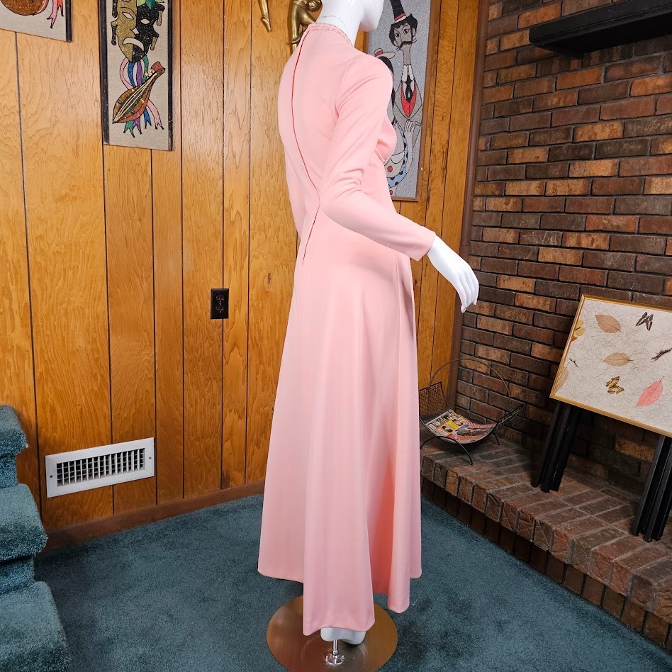 Vtg 70s Mod Bubblegum Pink Beaded Cut Out Neckline Alfred Werber Evening Dress M