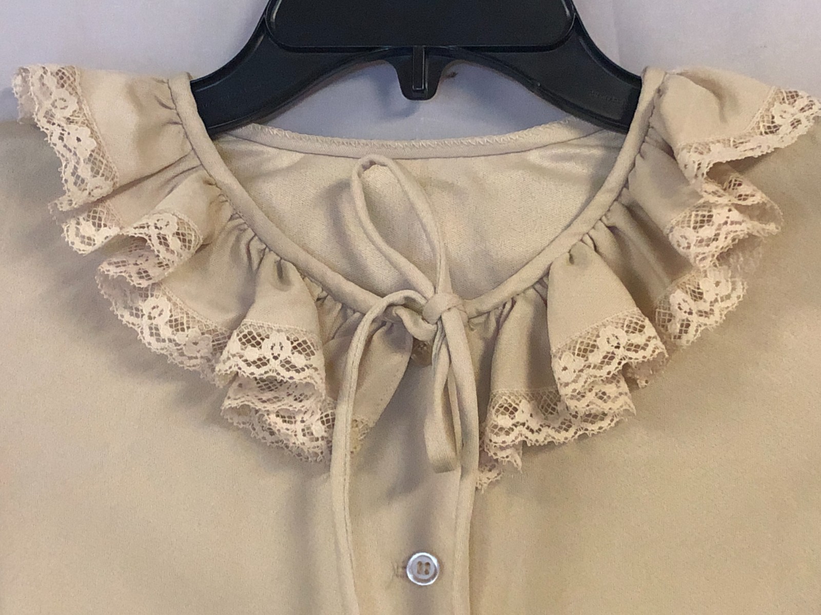 Vintage Handmade Beige Blouse Size 39 Chest Ruffled Collar & Sleeves Lace Trim