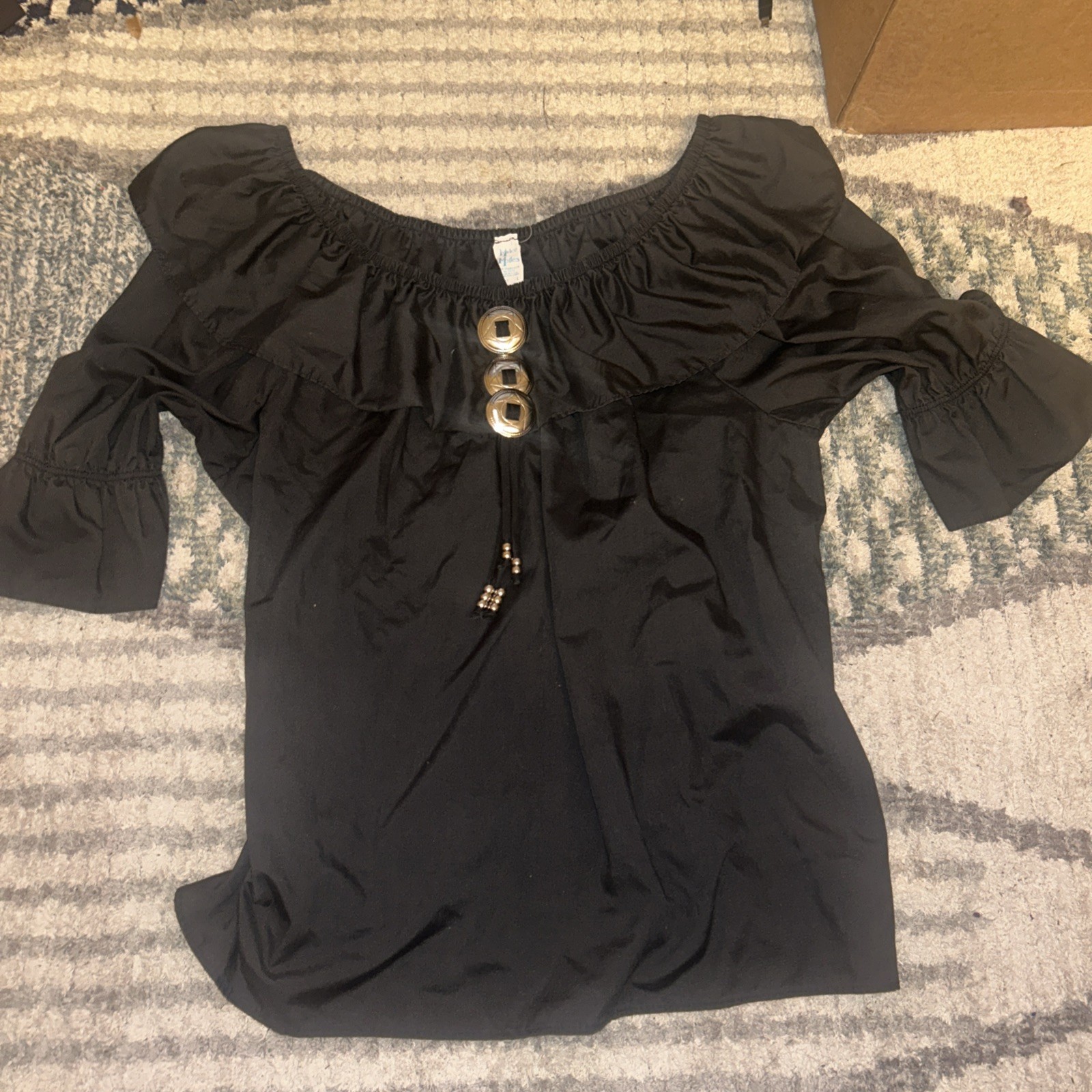 Vintage Malco Modes Blouse Womens large black off shoulder with silver accents